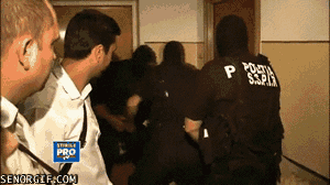 policajti 6