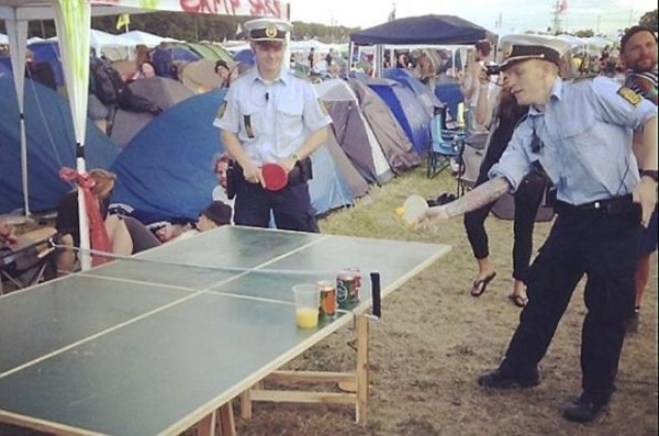 12 ping pong