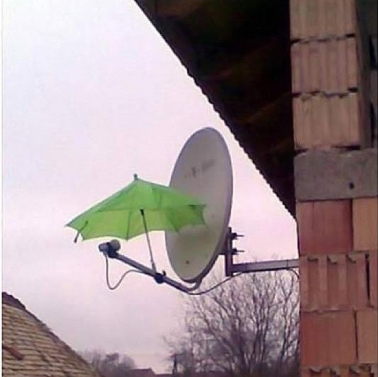 12 satelit