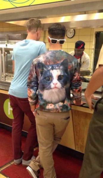 fall_fashion_fails_that_are_almost_too_shocking_for_words_640_11