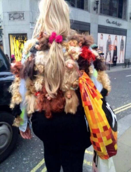 fall_fashion_fails_that_are_almost_too_shocking_for_words_640_37
