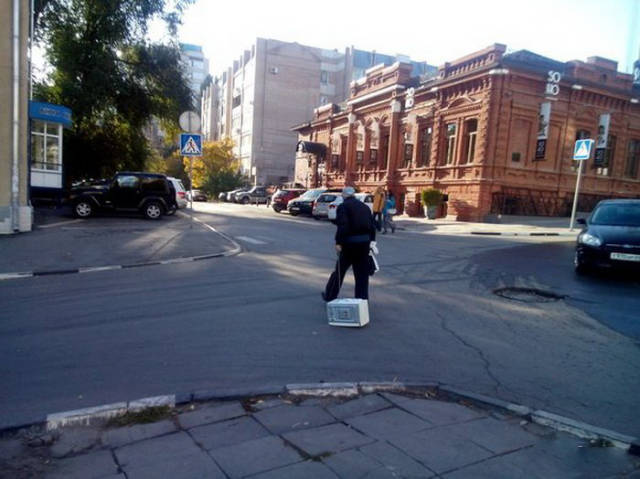 if_i_told_you_this_was_russia_youd_understand_640_20