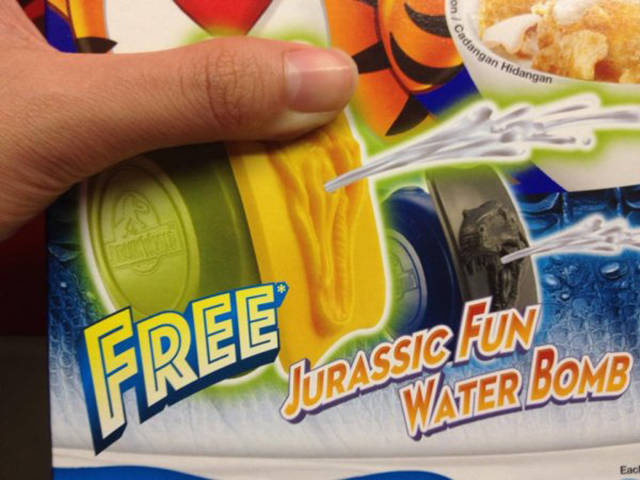 kids_toys_that_will_make_you_say_wtf_640_09