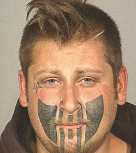 tattoo_fails_that_will_make_you_think_twice_about_getting_inked_640_09