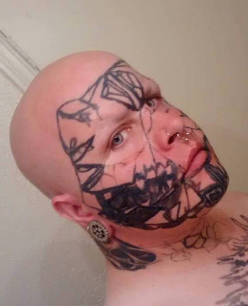 tattoo_fails_that_will_make_you_think_twice_about_getting_inked_640_10