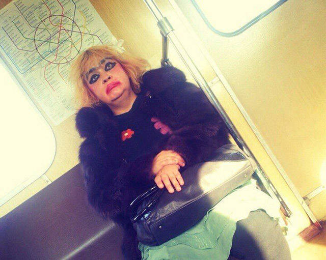 there_is_no_end_to_how_much_weirdness_happens_on_the_subway_640_02