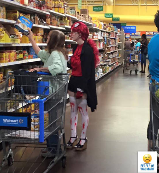 you_can_always_trust_walmart_to_bring_out_the_classier_side_of_people_640_11