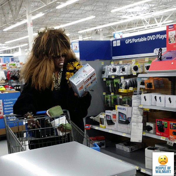 you_can_always_trust_walmart_to_bring_out_the_classier_side_of_people_640_30