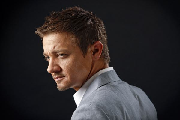 1 Jeremy Renner