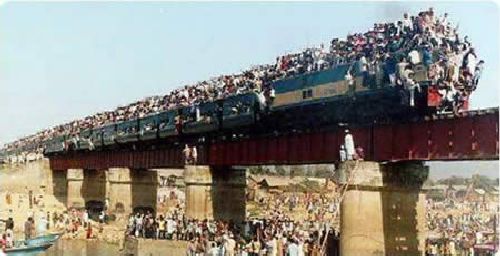 overloaded_vehicles_04