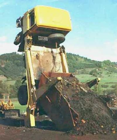overloaded_vehicles_17