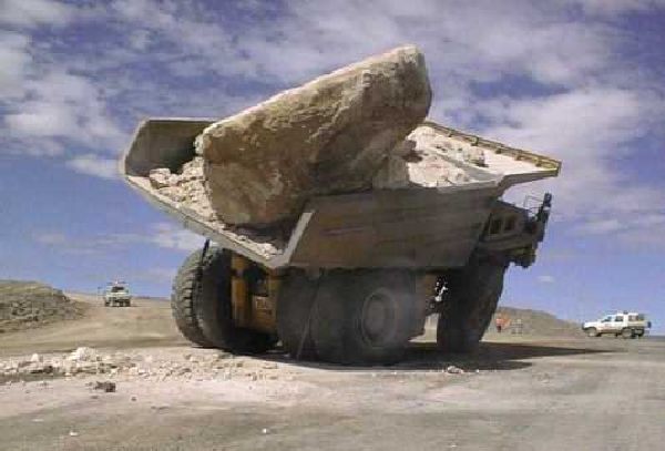 overloaded_vehicles_21