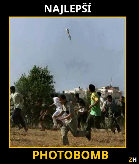 photobomm