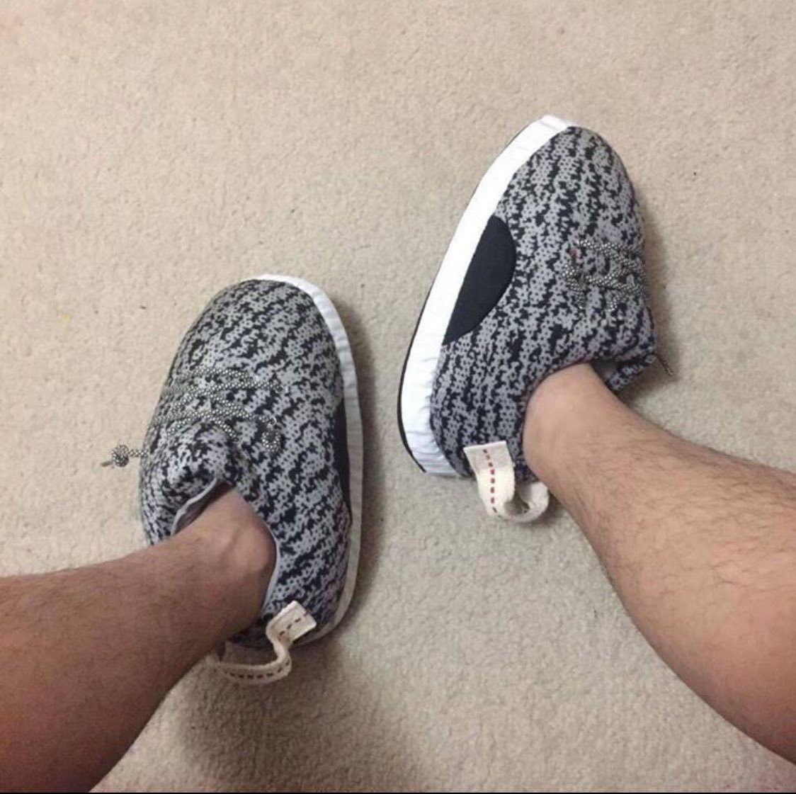 Adidas Yeezy fake 3