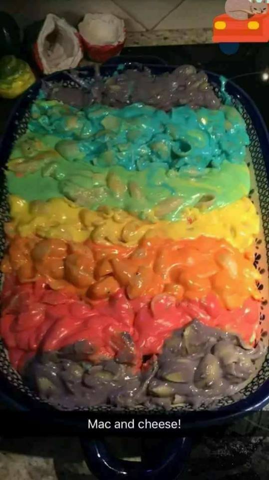 whoever-thought-this-up-truly-deserves-an-entire-tray-of-this-mac-and-cheese