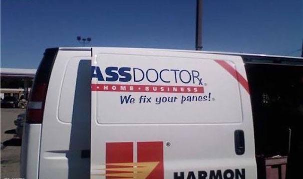 car-sliding-door-advertisement-fails-design-20-5a5cb44665540__605