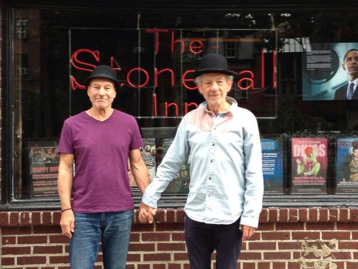 patrick-stewart-ian-mckellen-friendship-photos-26-5a57541248318__700