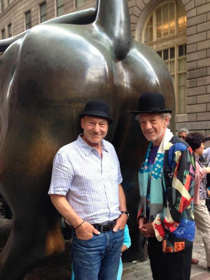 patrick-stewart-ian-mckellen-friendship-photos-36-5a57581746dc9__700