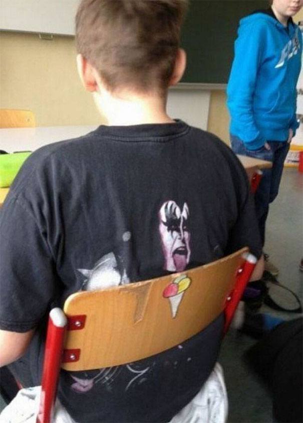 funny-t-shirt-perfect-timing-15-5a70508e6df0e__605