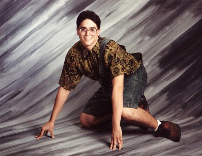 Funny-Embarrassing-Childhood-Youth-Pictures-4-5aafb4e0488af__700