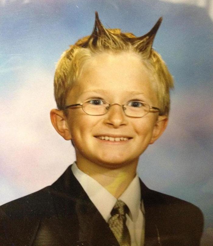 funny-embarrassing-childhood-youth-pictures-11-5ab00a9ac2ba4__700