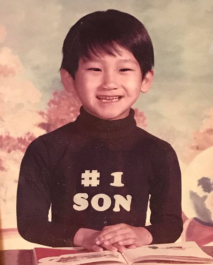funny-embarrassing-childhood-youth-pictures-13-5ab00b4a5d922__700