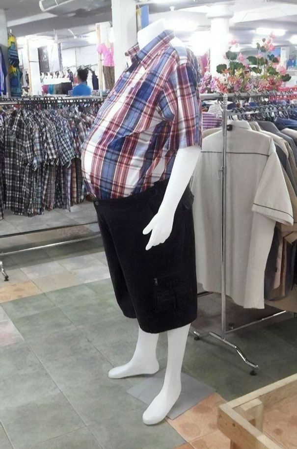 funny-mannequins-16-5ab3a5f554190__605