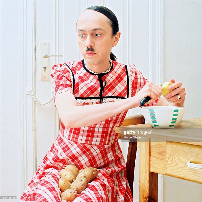 funny-weird-wtf-stock-photos-5-5a3928bc294d6__700