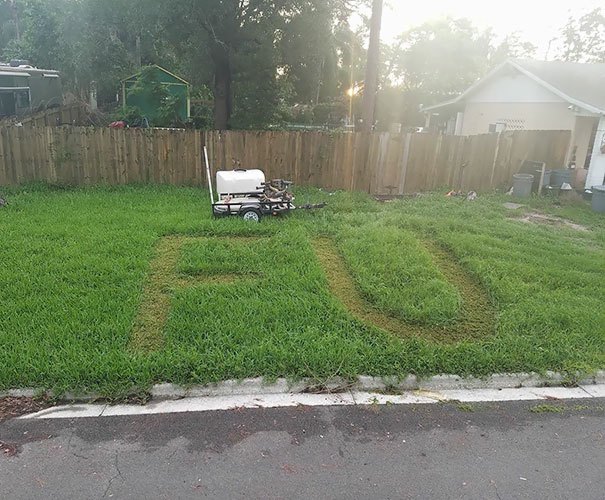 passive-aggressive-neighbours-41-5a9fa5d6f0c73__605