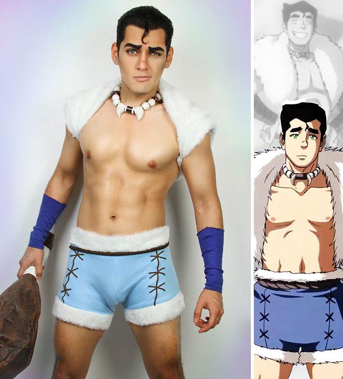 Cosplayer-transforms-into-any-characters-and-imitates-facial-expressions-perfectly-5ad9a28a502cf__700