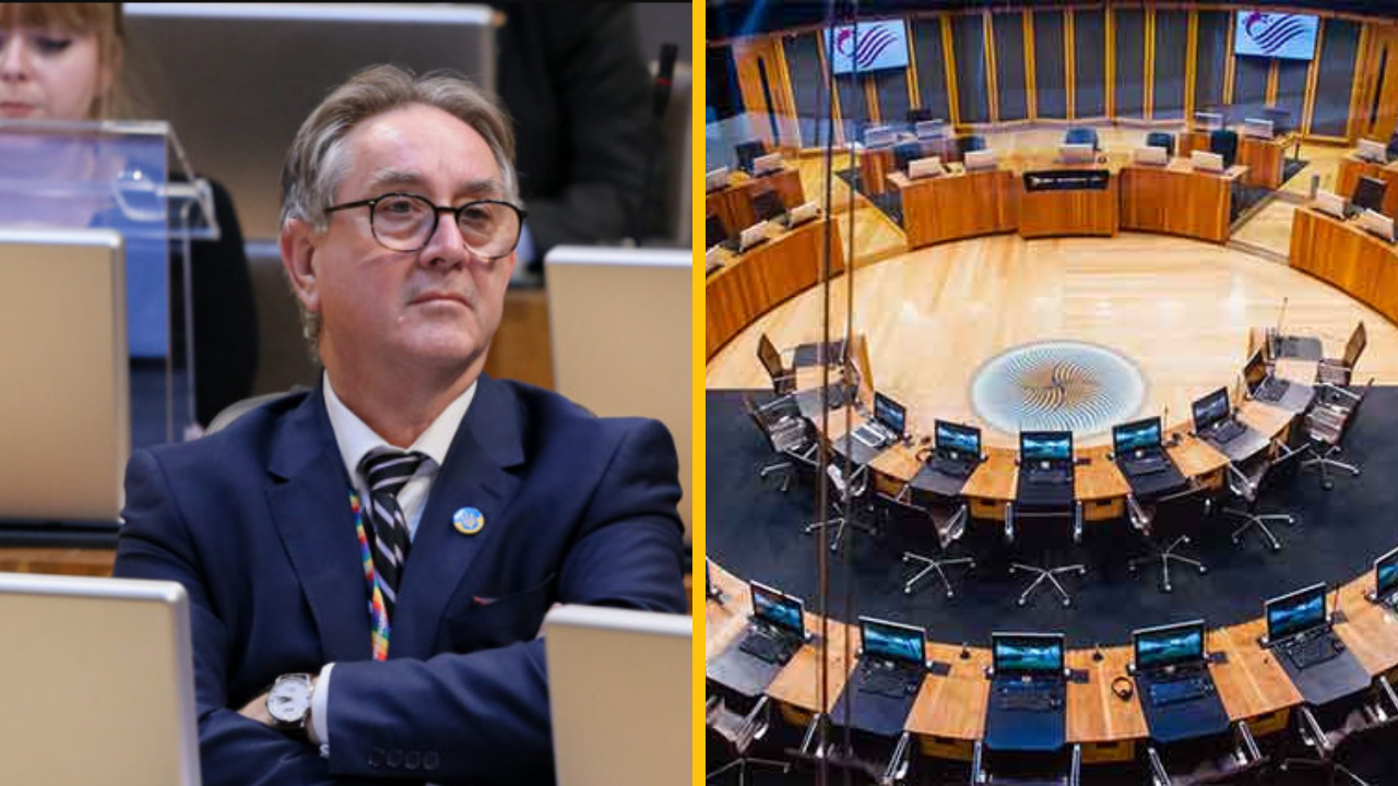 Wales plánuje spraviť z klamstva v politike trestný čin