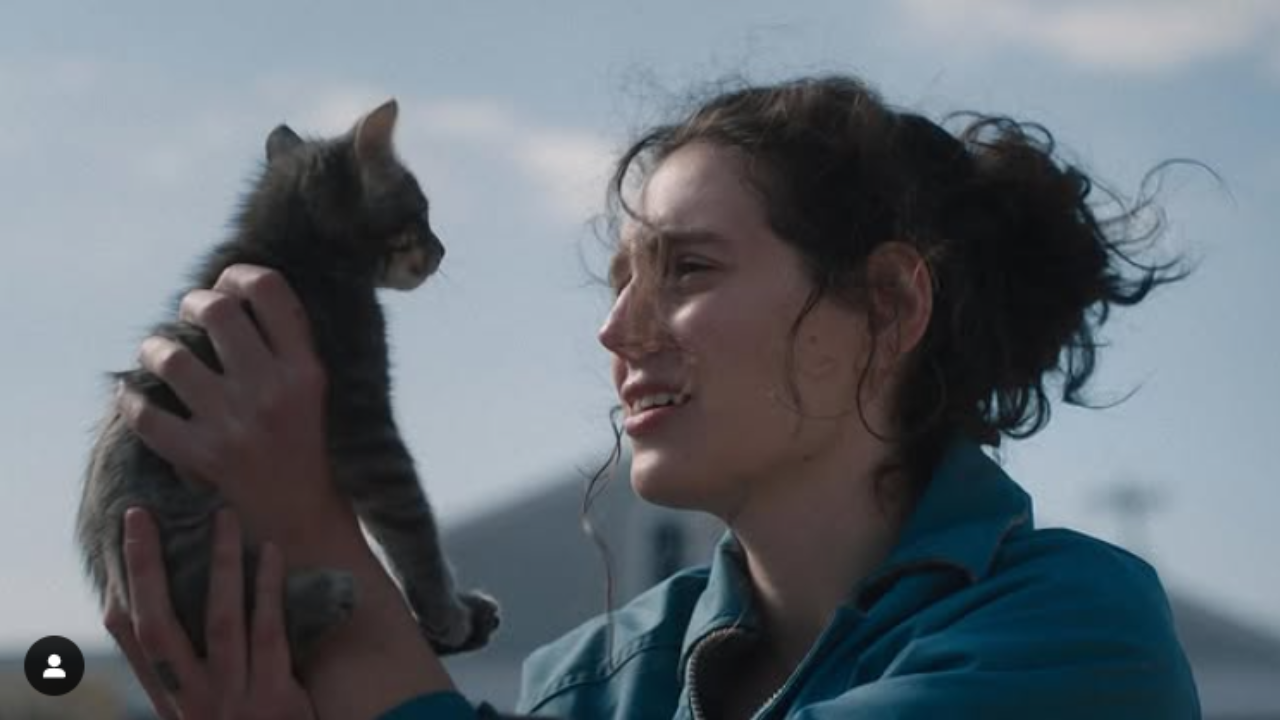 Film o traume, „Sorry, Baby“, sa snaží brať všetko s nadhľadom, humorom a láskou