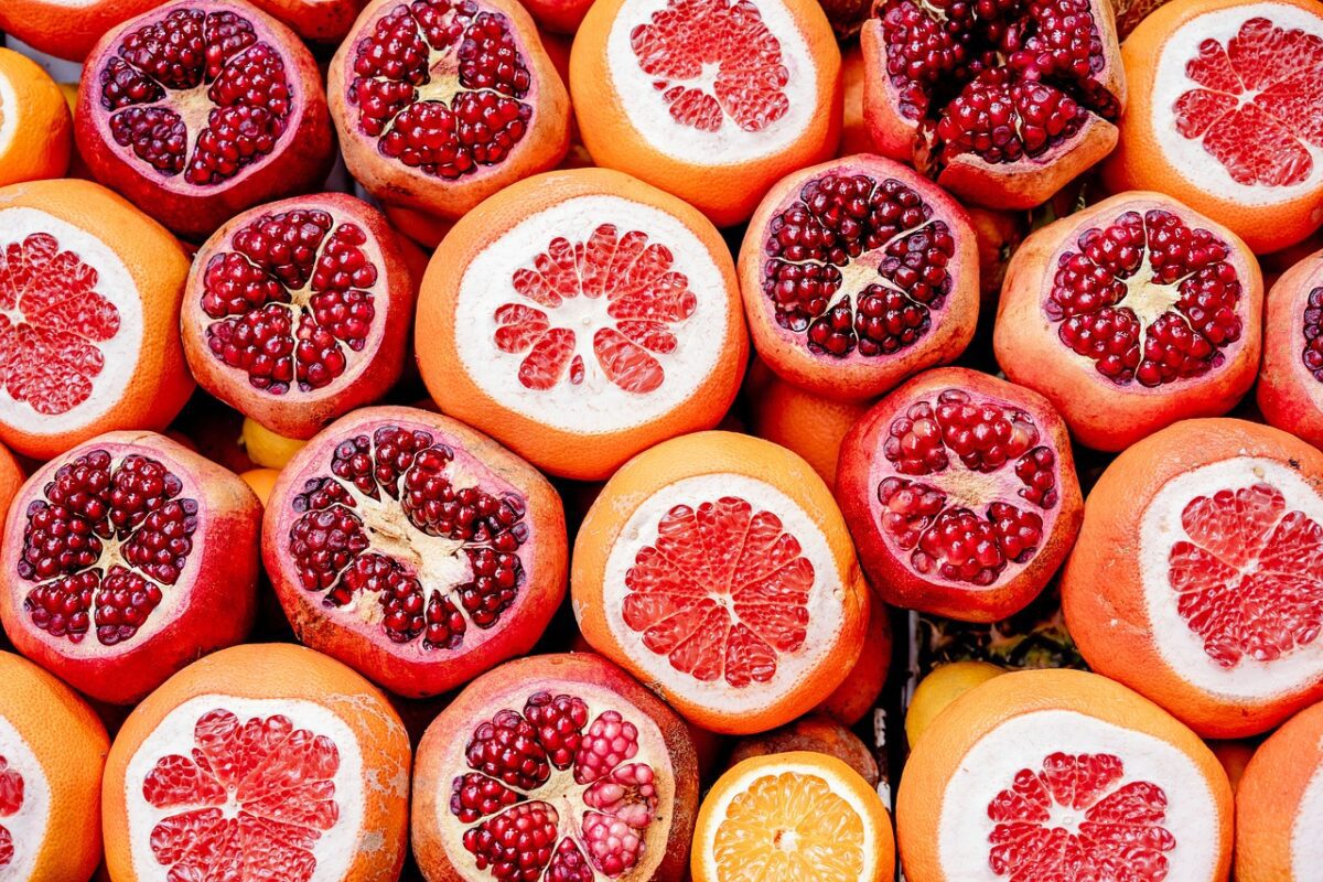 fruits, citrus, organic, healthy, 4k wallpaper 1920x1080, windows wallpaper, wallpaper hd, 4k wallpaper, cool backgrounds, vitamin c, laptop wallpaper, grapefruit, full hd wallpaper, free wallpaper, pomegranate, free background, beautiful wallpaper, wallpaper 4k, orange, hd wallpaper, fresh, tropical, desktop backgrounds, background, wallpaper, mac wallpaper, detox