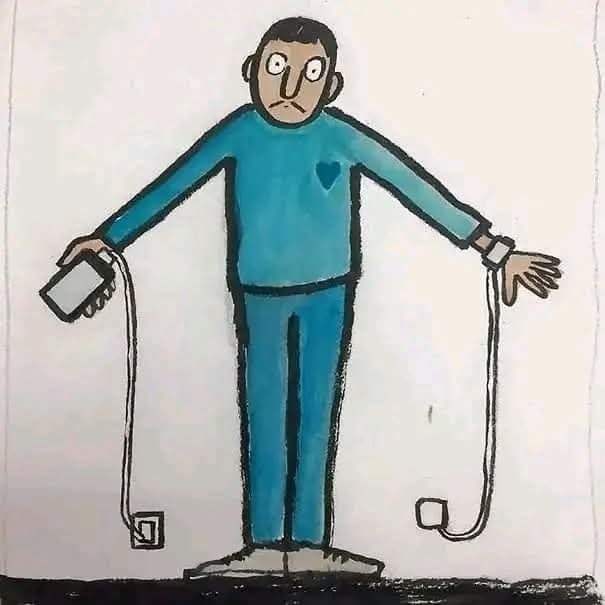 Osoba s mobilom pripojeným káblom k srdcu, symbolizujúca technologickú závislosť.