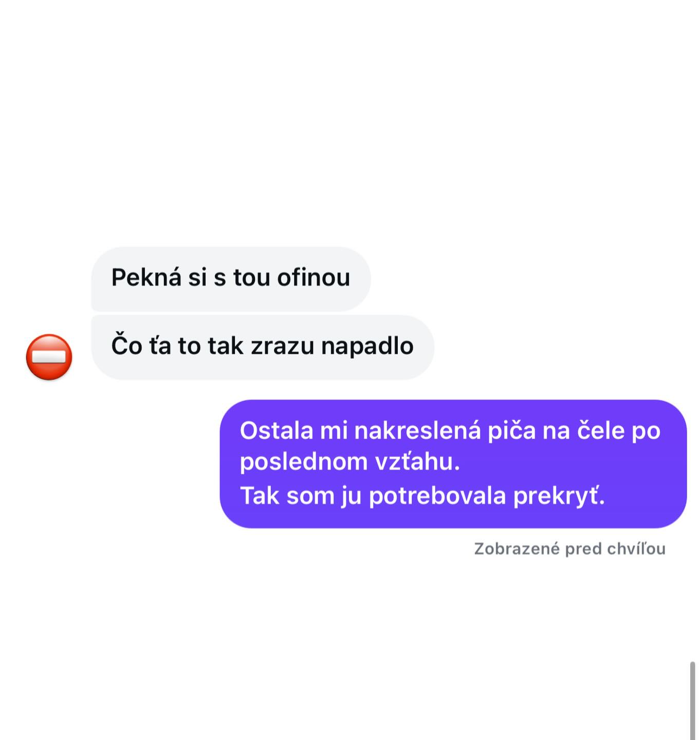 Konverzácia na sociálnych médiách o novej ofine a jej dôvode.