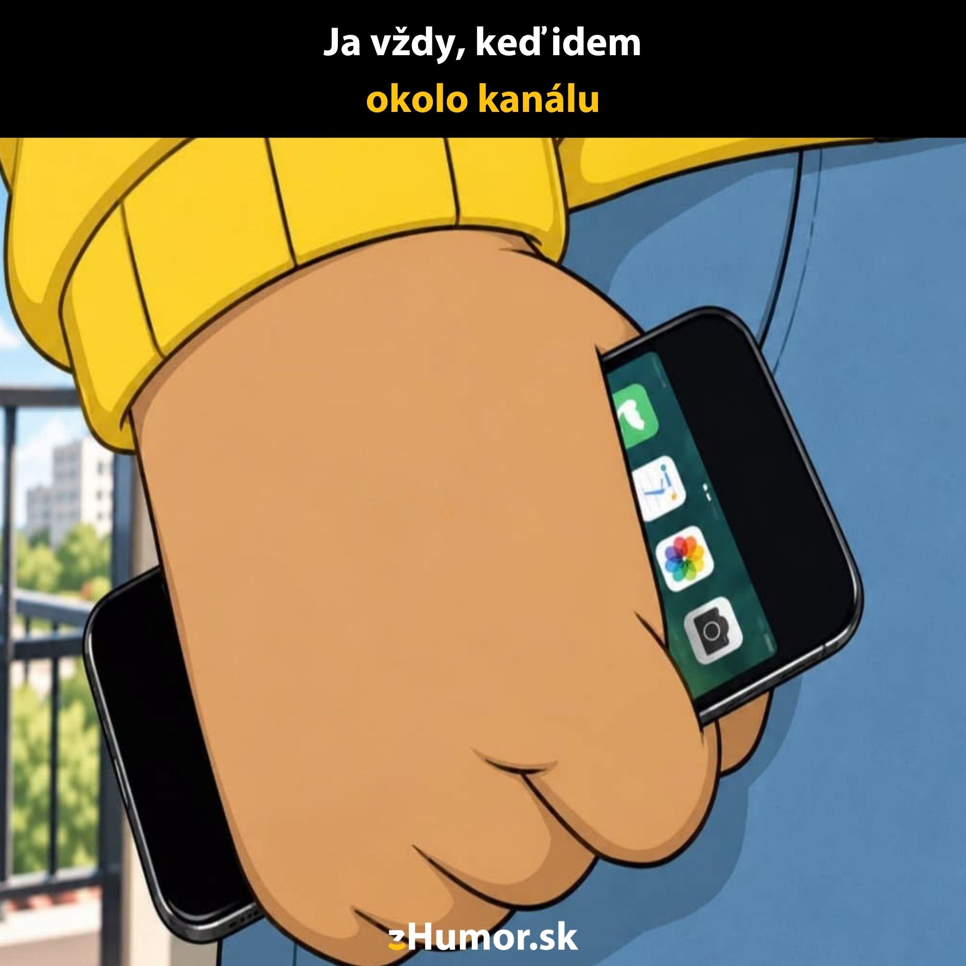 Karikatúra ruky pevne držiacej telefón, narážka na strach z pádu pri prechádzke okolo kanála.